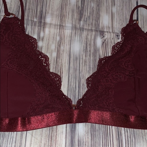 🍓 La hearts women’s lace bikini top 🍓 - Picture 3 of 4